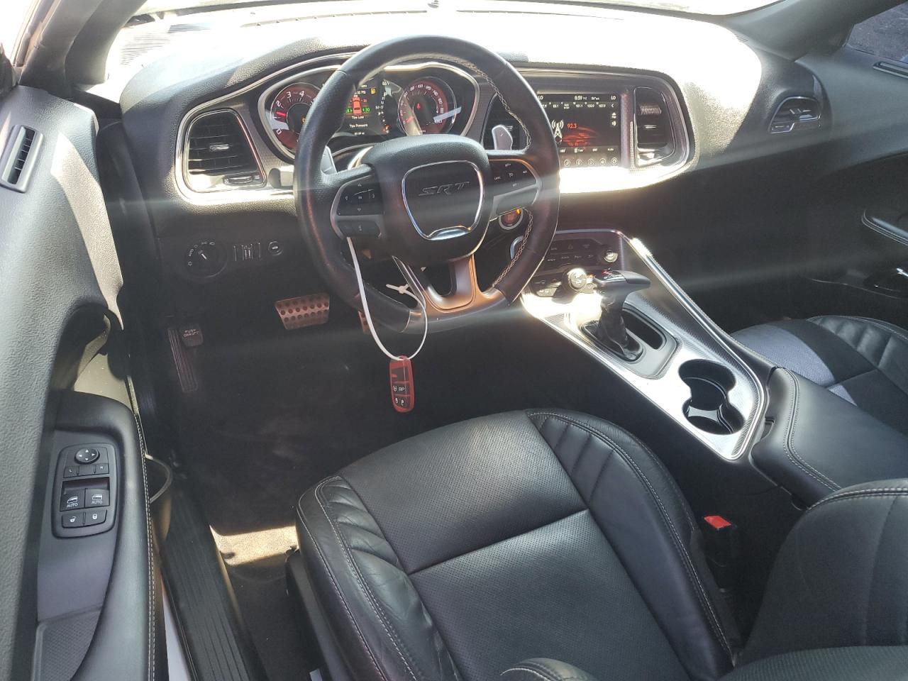 2017 DODGE Challenger