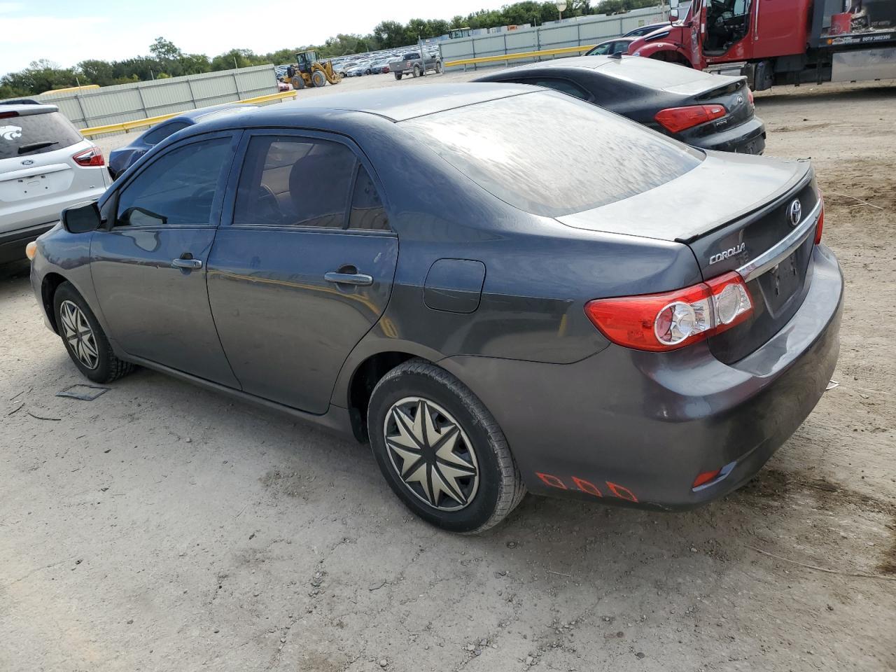 2013 TOYOTA COROLLA