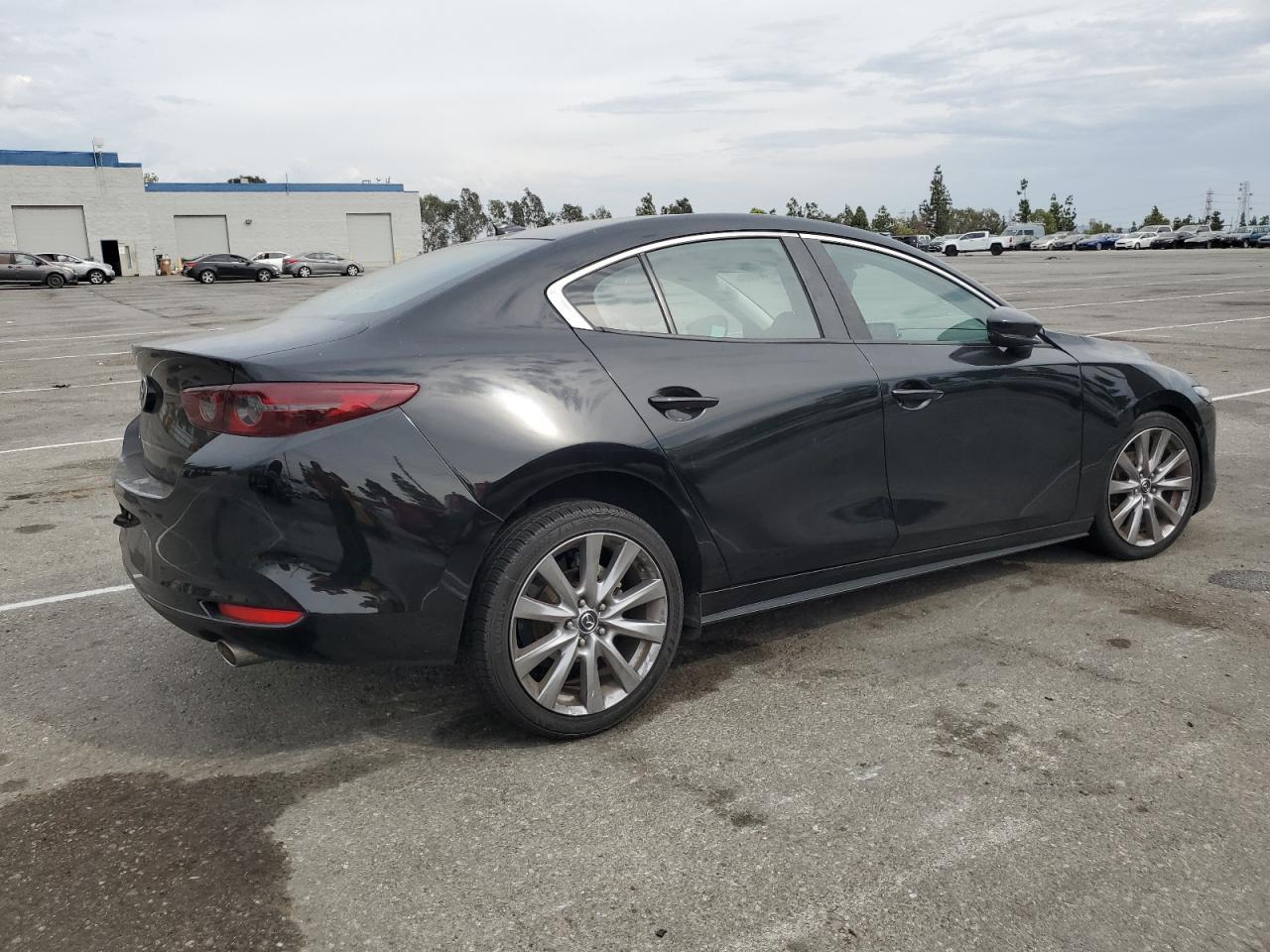 2019 MAZDA 3