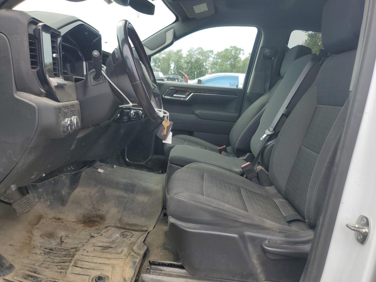 2023 GMC Sierra