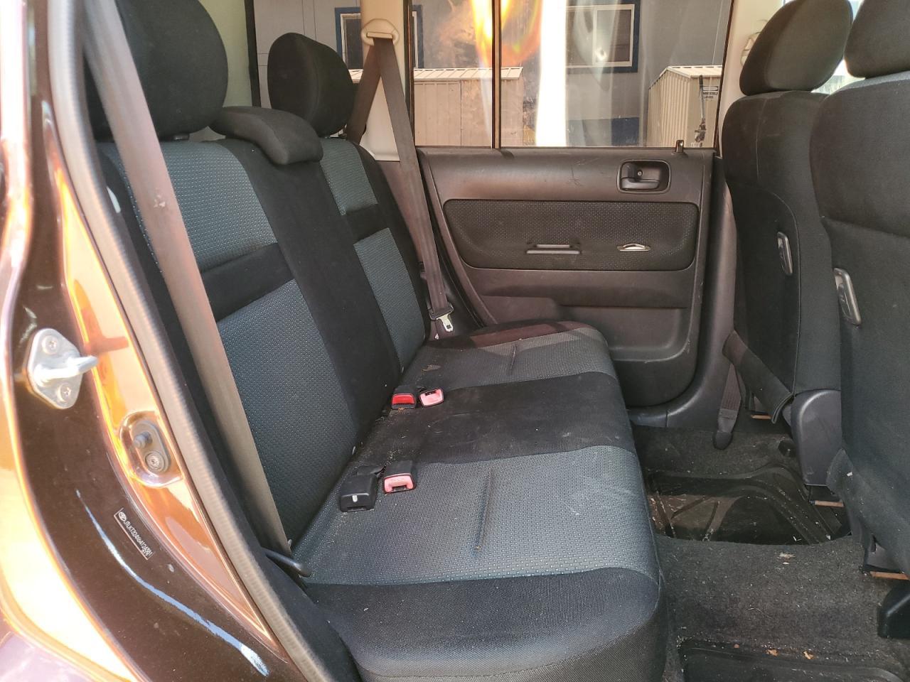 2006 TOYOTA SCION