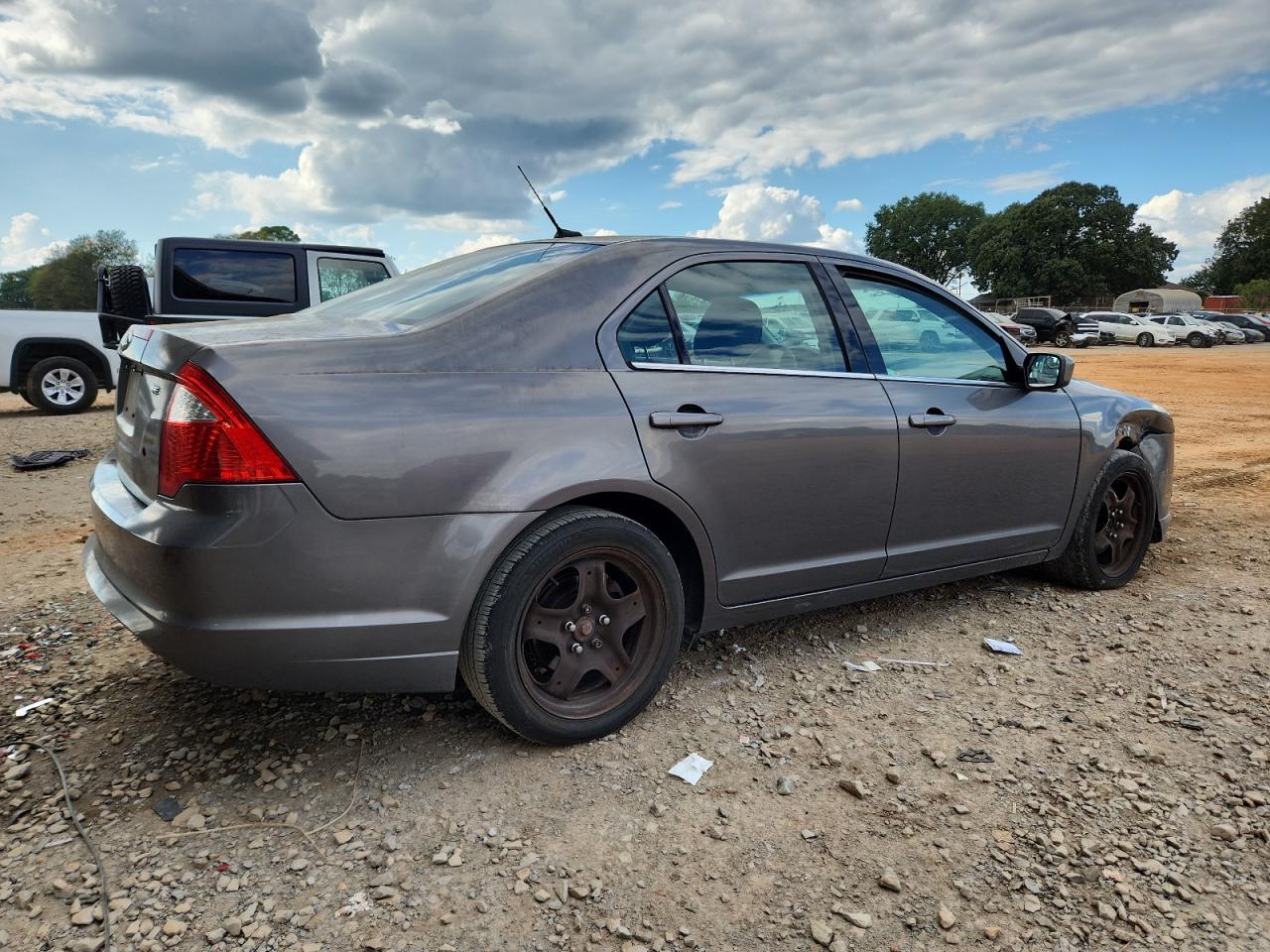 2011 FORD FUSION