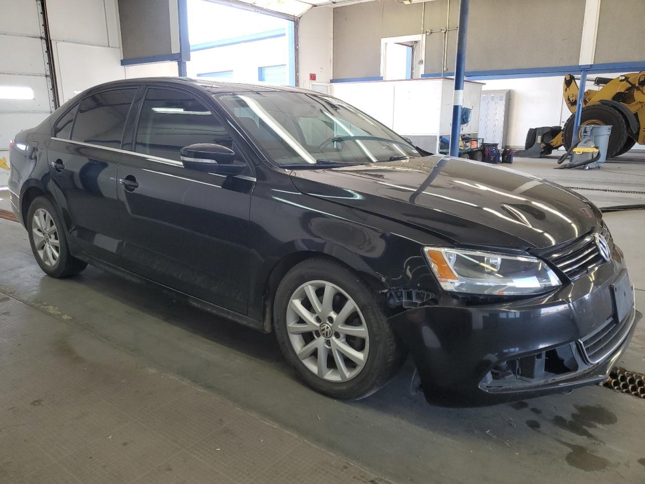 2013 VOLKSWAGEN JETTA