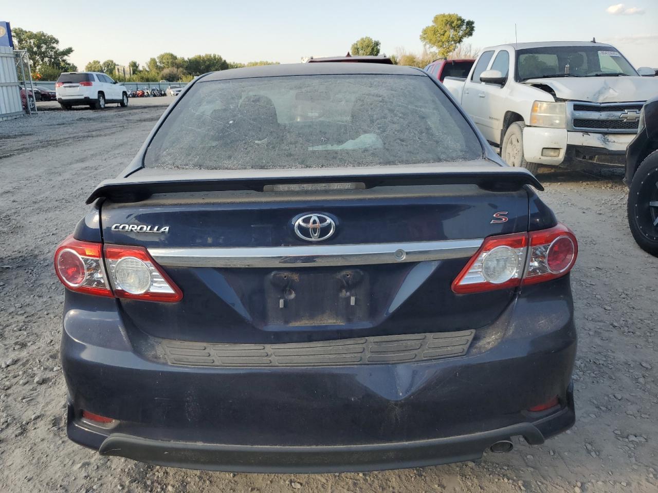 2011 TOYOTA COROLLA