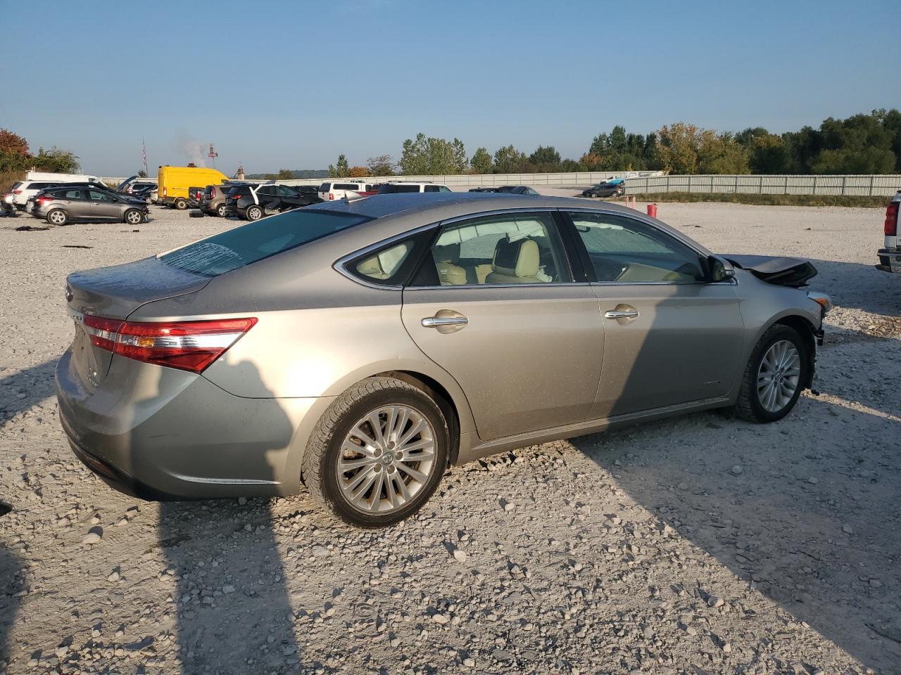 2015 TOYOTA Avalon