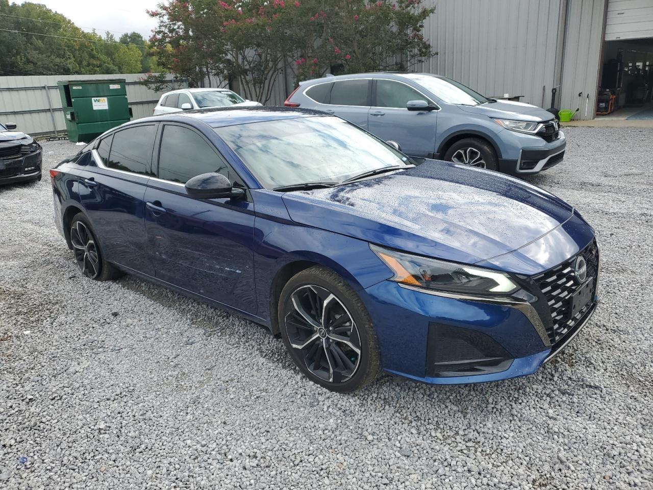 2024 NISSAN ALTIMA