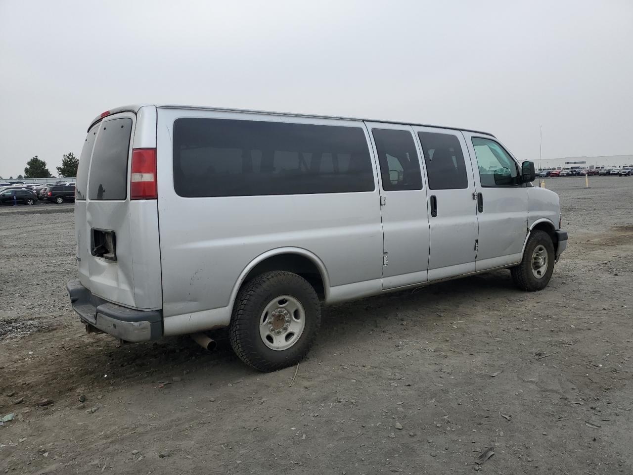 2017 CHEVROLET Express 3500