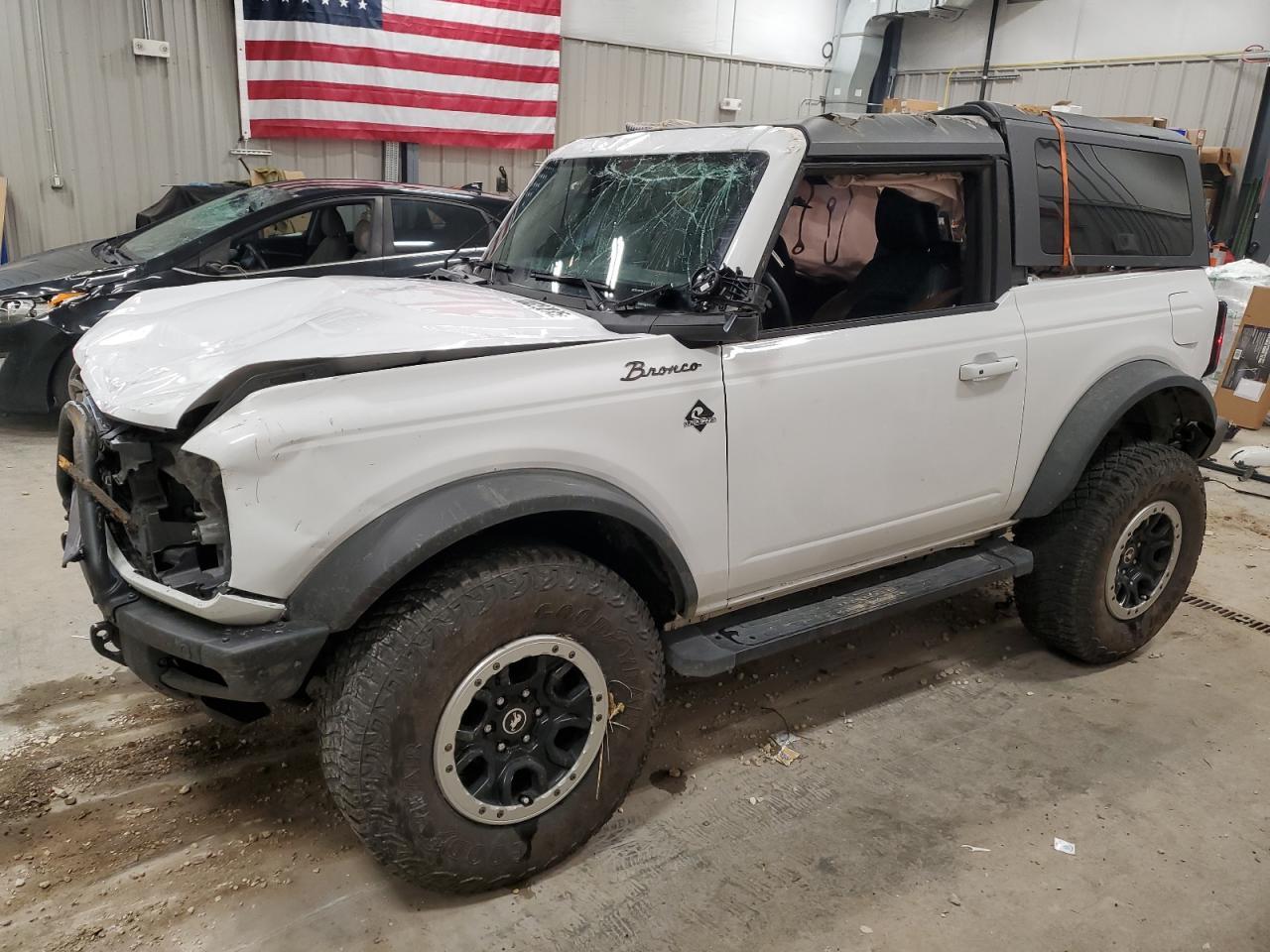 2023 FORD Bronco