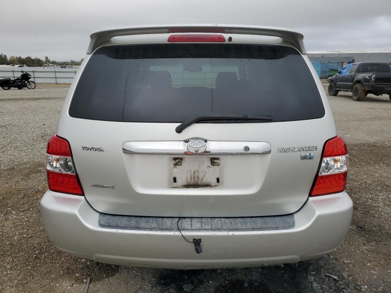 2006 TOYOTA HIGHLANDER