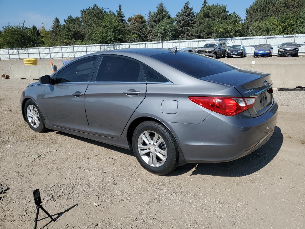 2011 HYUNDAI SONATA
