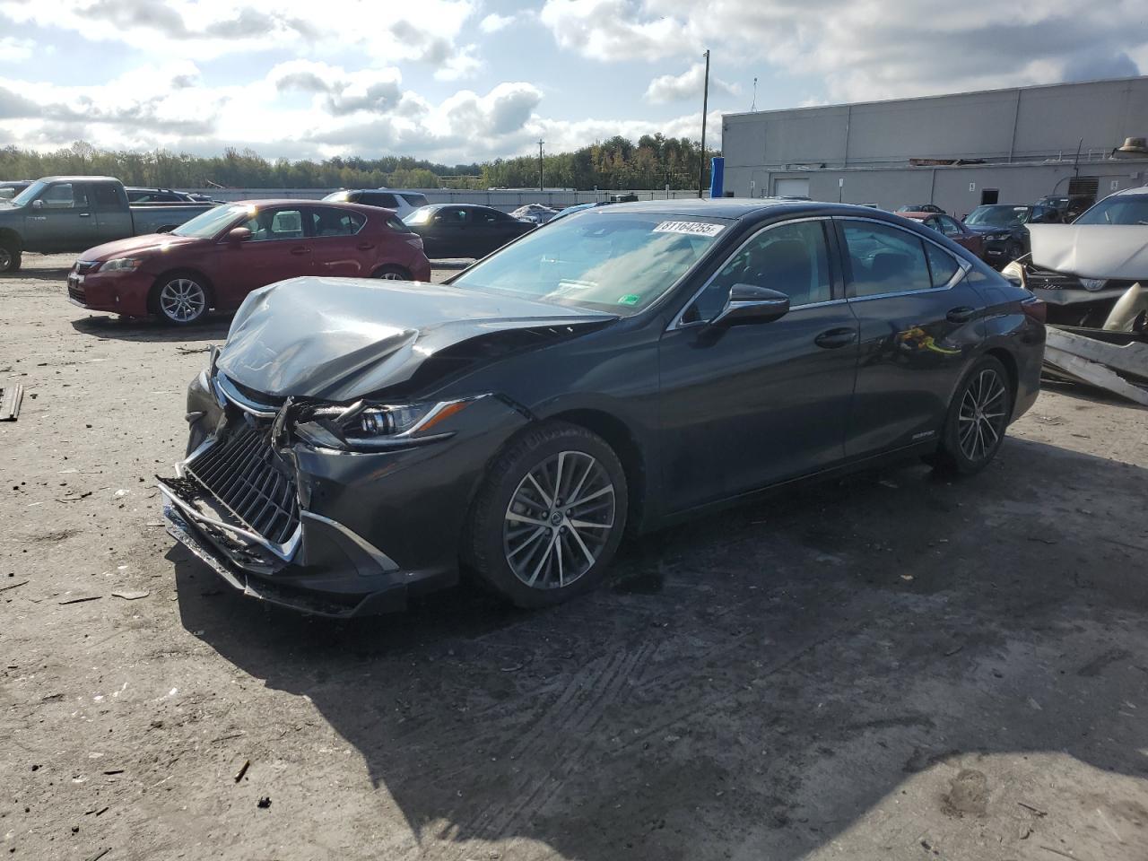 2022 LEXUS Es
