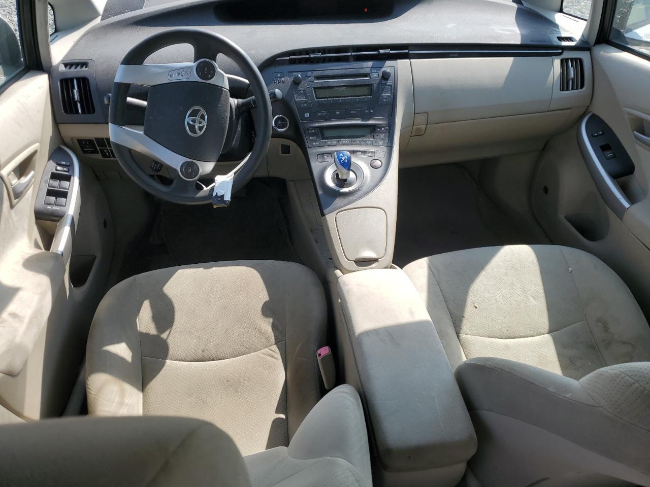 2010 TOYOTA PRIUS