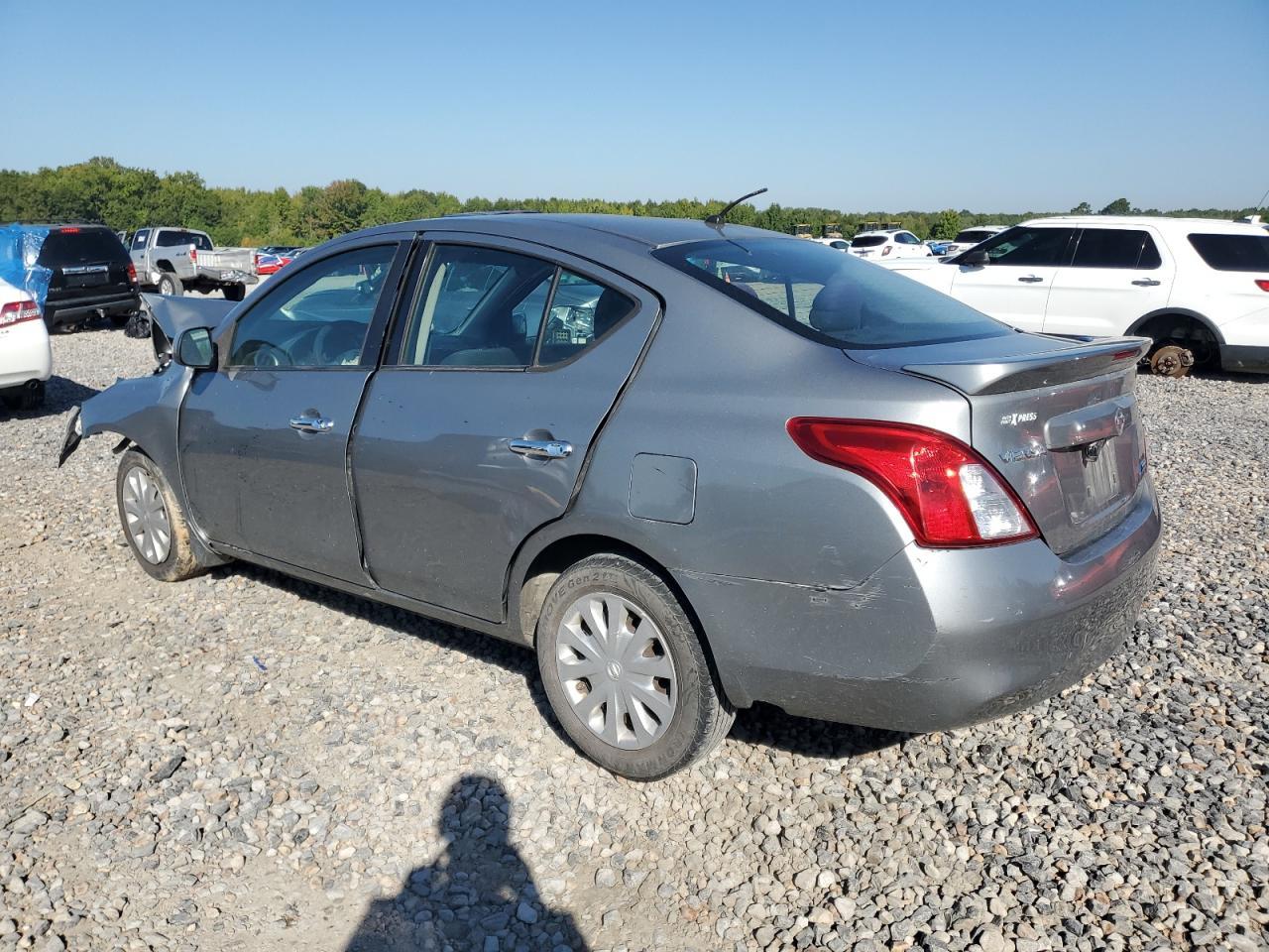 2014 NISSAN VERSA