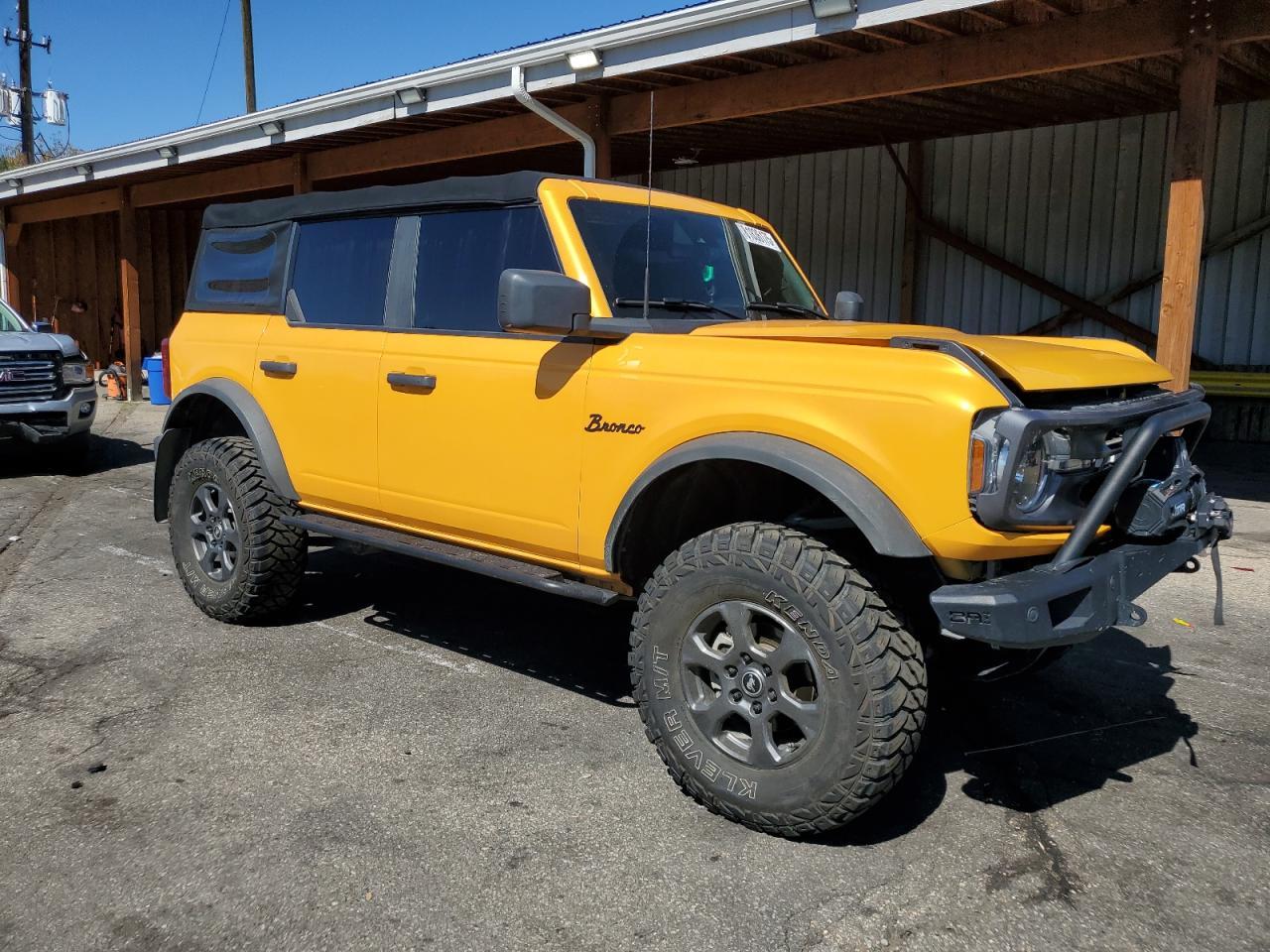 2022 FORD Bronco