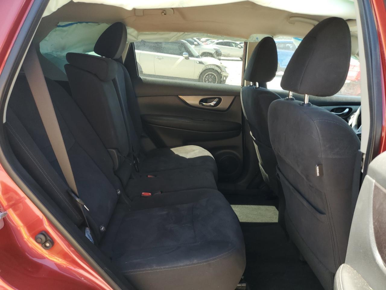 2015 NISSAN ROGUE