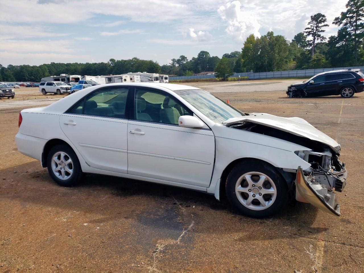 2004 TOYOTA CAMRY