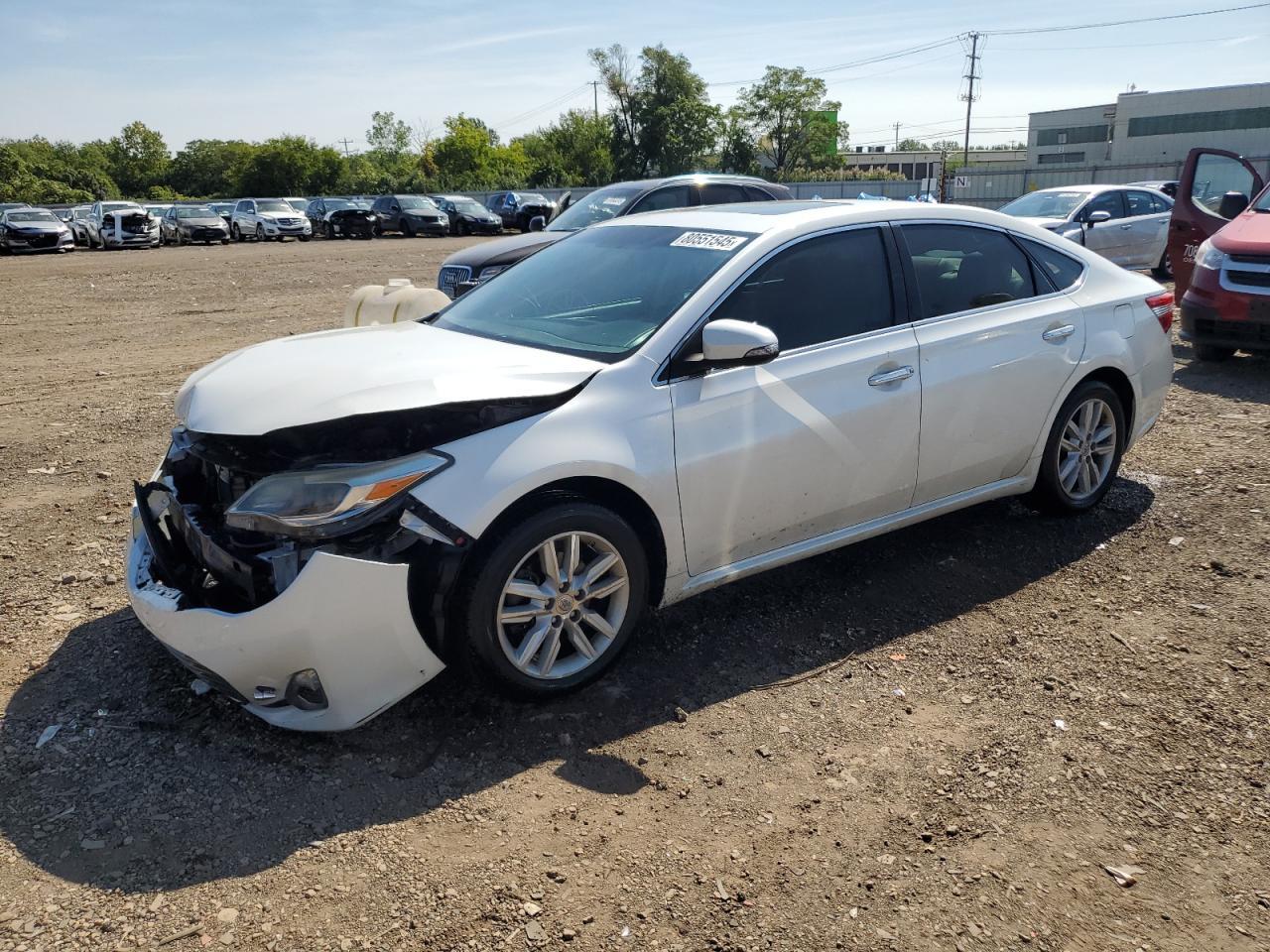 2014 TOYOTA Avalon