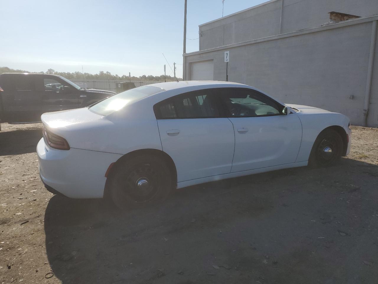 2015 DODGE CHARGER
