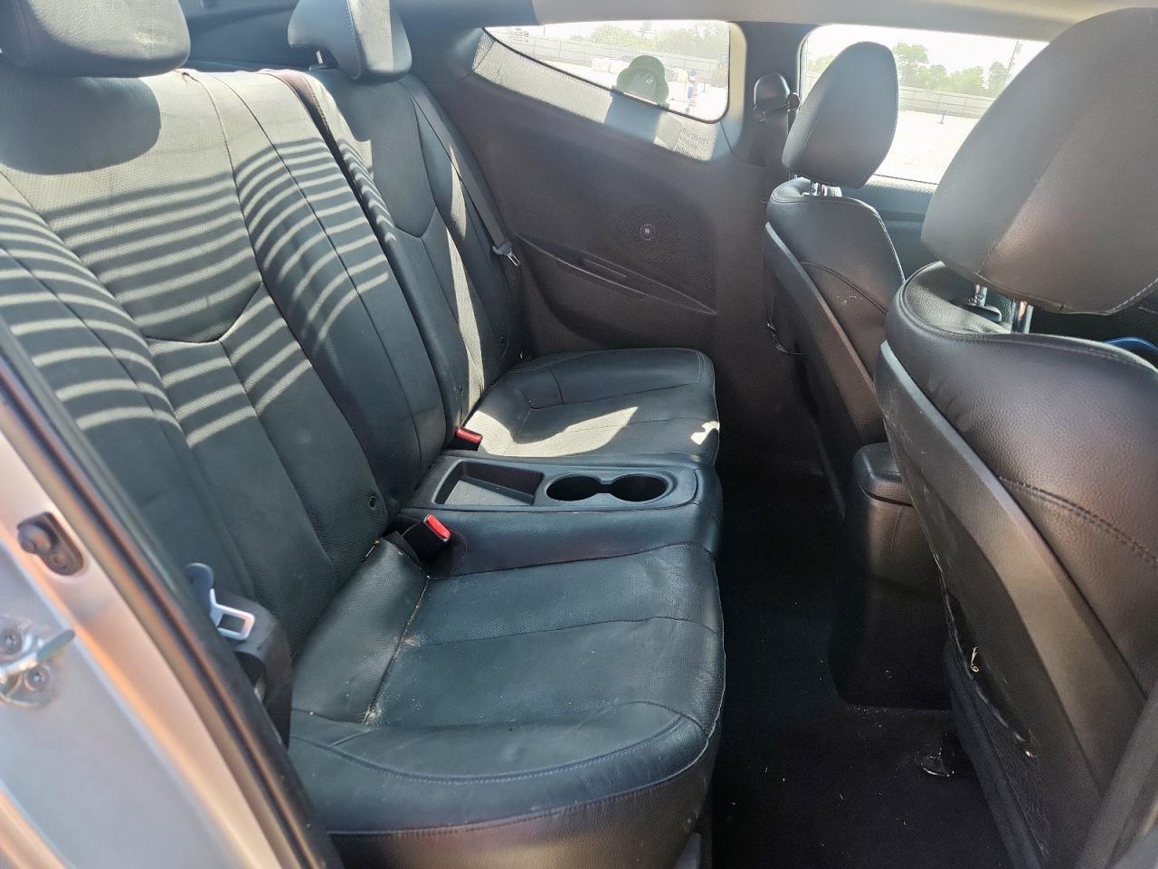 2013 HYUNDAI VELOSTER