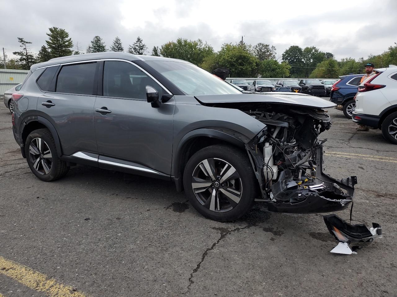 2021 NISSAN ROGUE