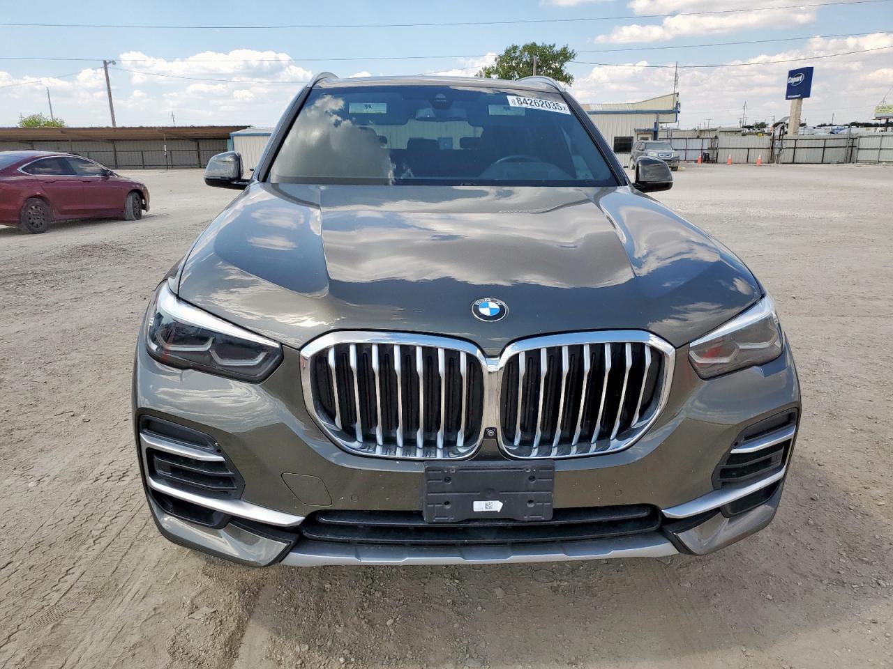 2022 BMW X5