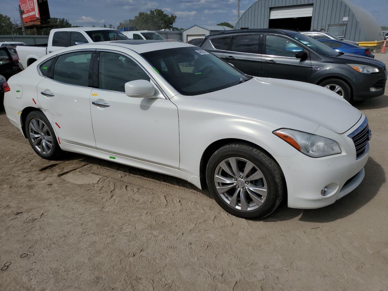 2013 INFINITI M37