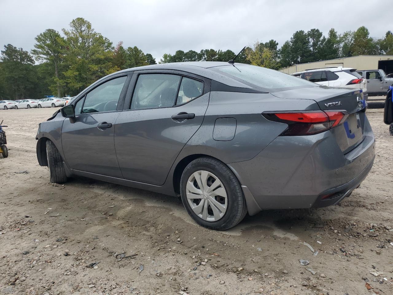 2020 NISSAN VERSA