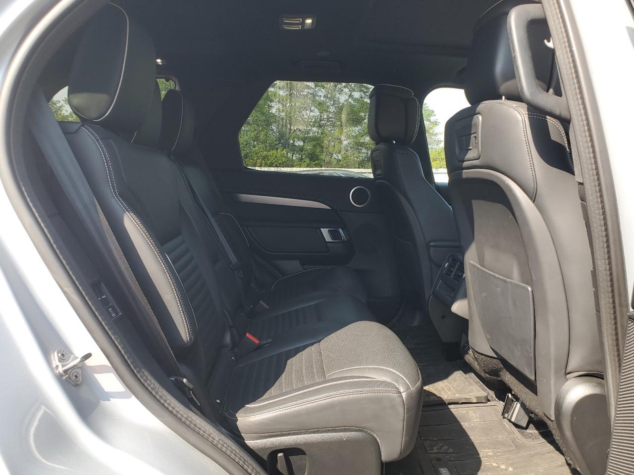 2022 LAND ROVER Discovery