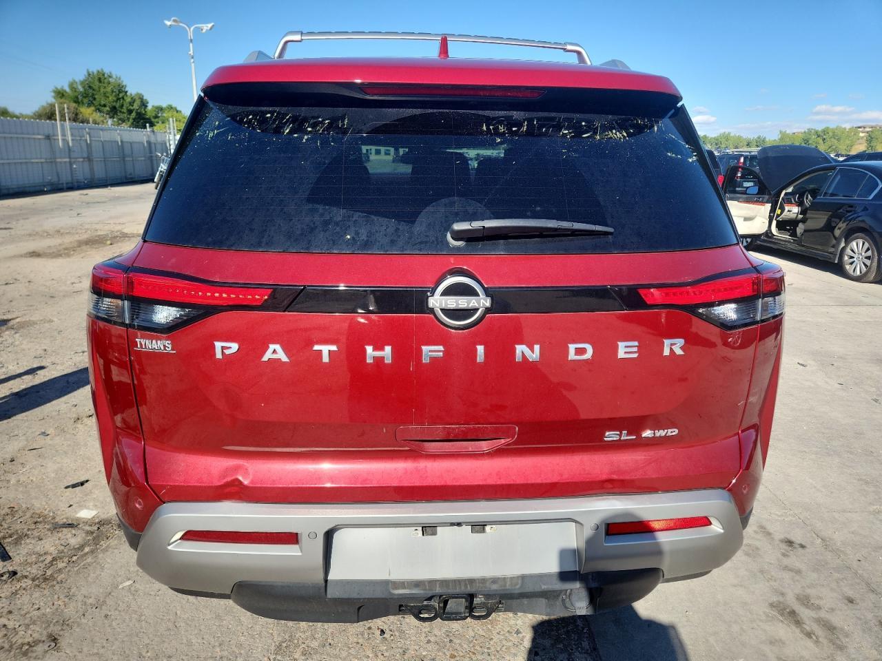 2022 NISSAN PATHFINDER