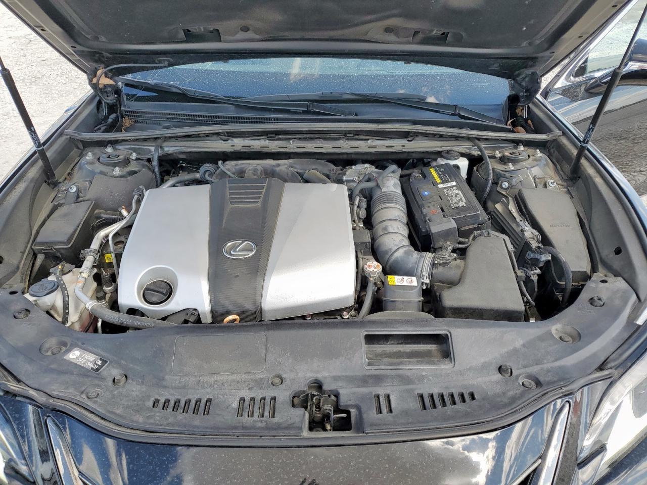 2020 LEXUS Es