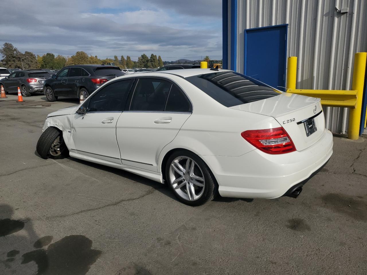 2012 MERCEDES-BENZ C-CLASS
