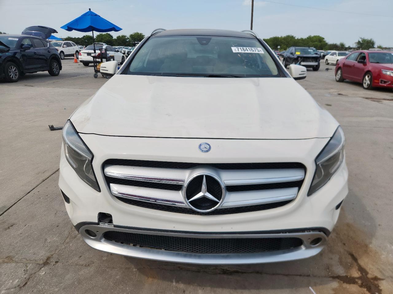 2016 MERCEDES-BENZ GLA-Class
