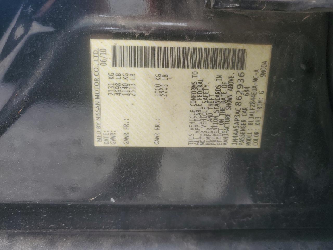 2010 NISSAN Maxima