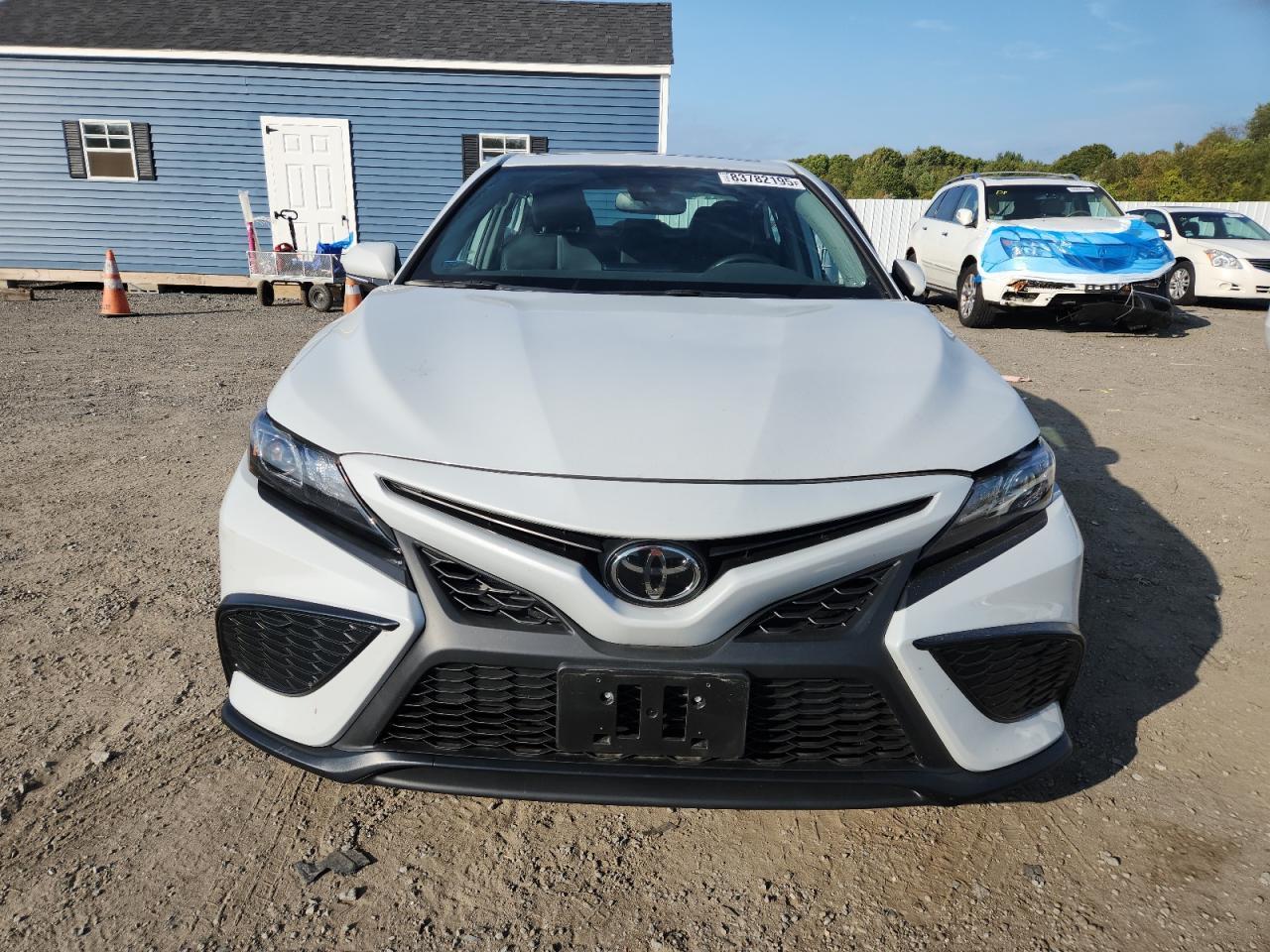 2024 TOYOTA CAMRY