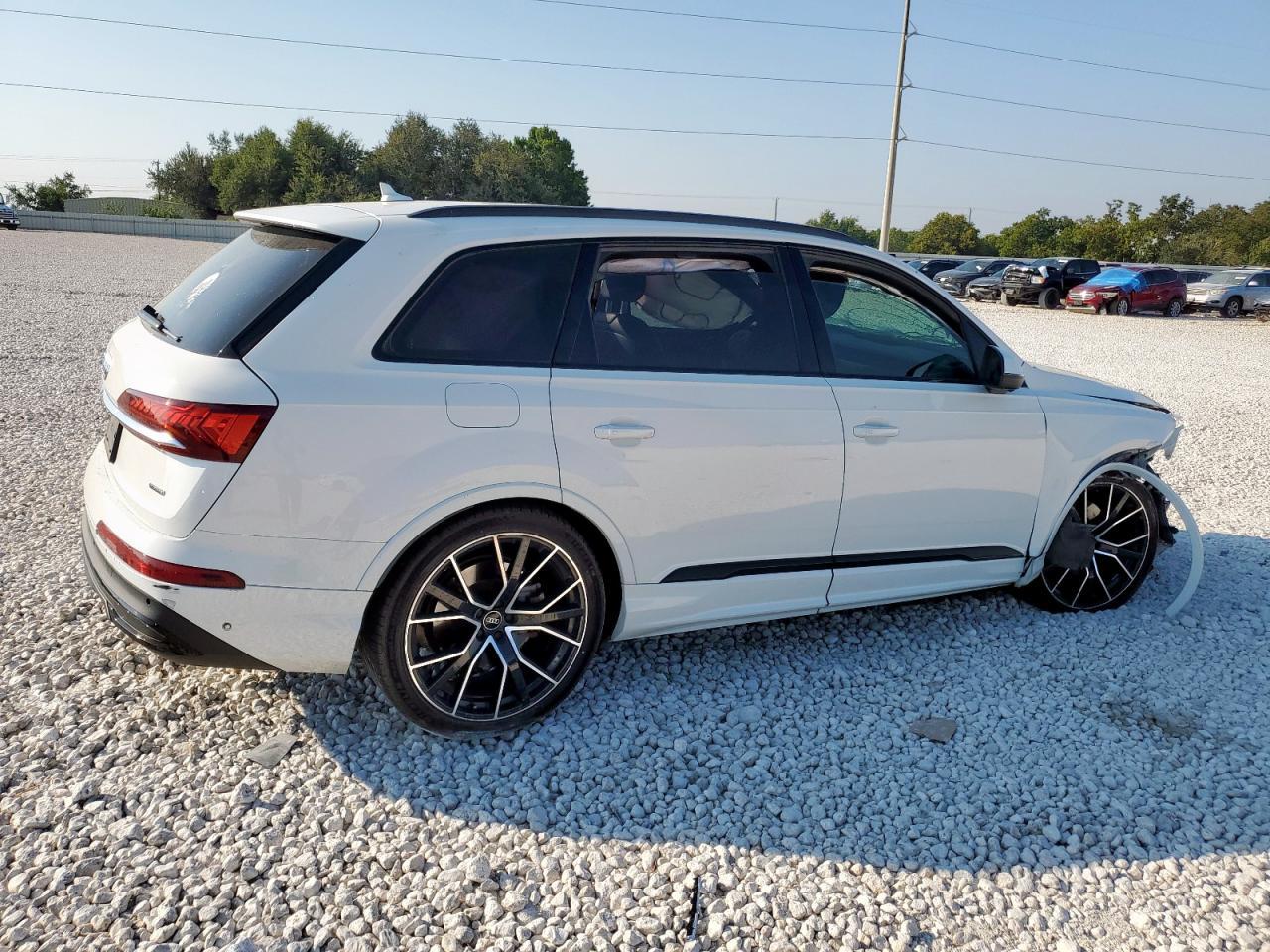 2021 AUDI Q7