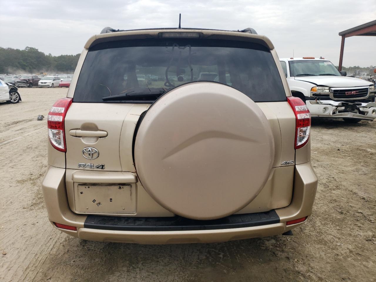 2011 TOYOTA RAV4