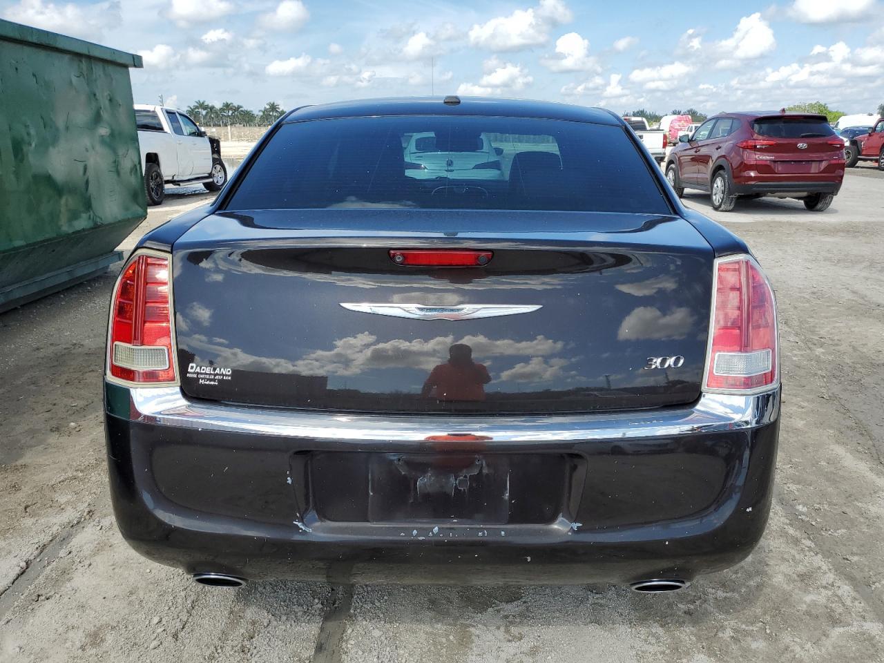 2013 CHRYSLER 300