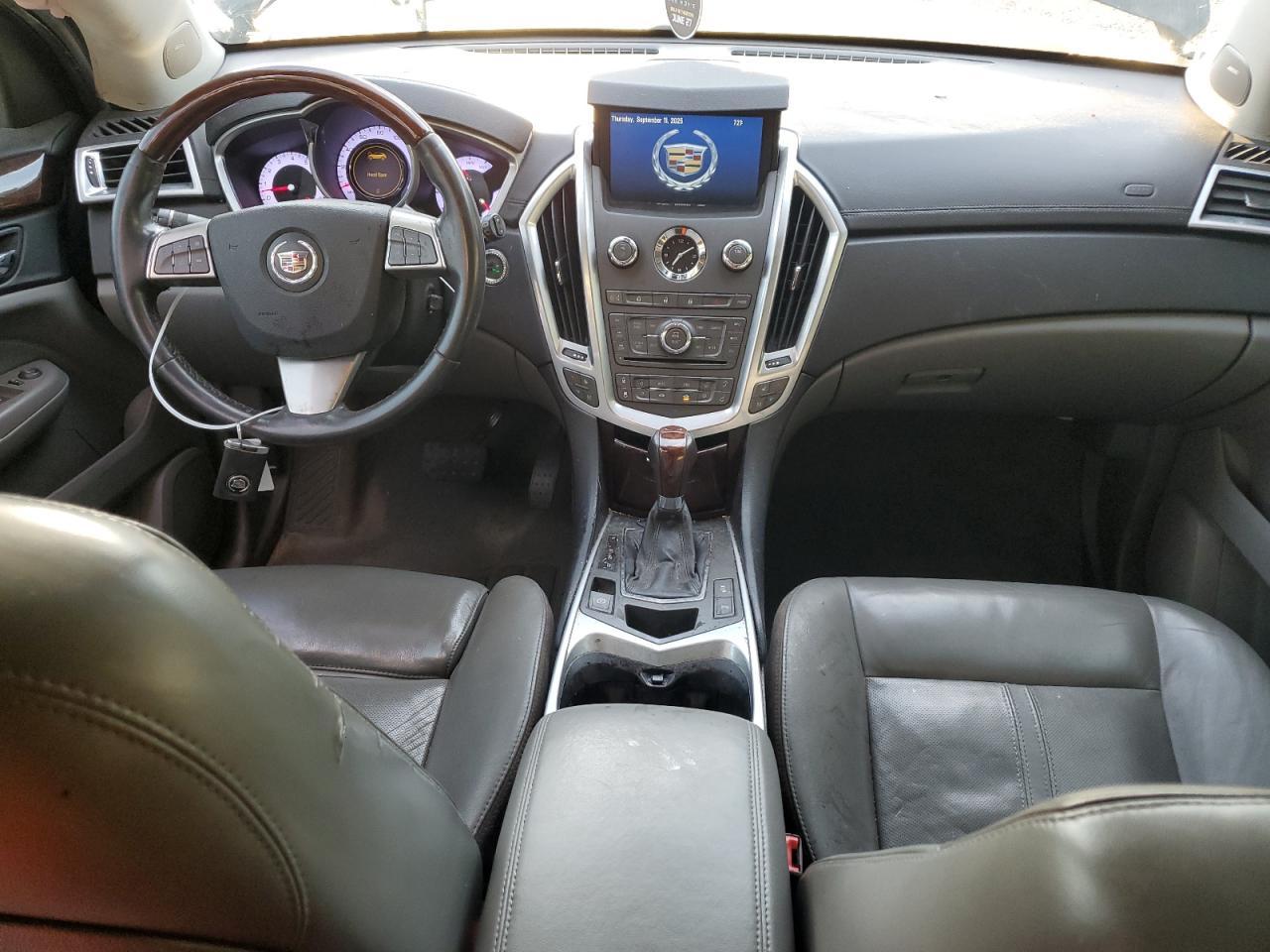 2010 CADILLAC SRX