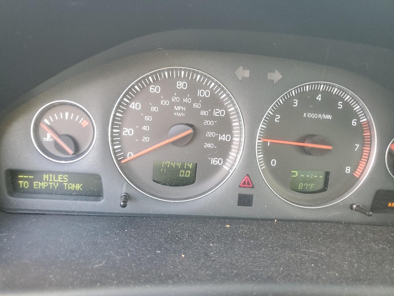 2007 VOLVO XC70