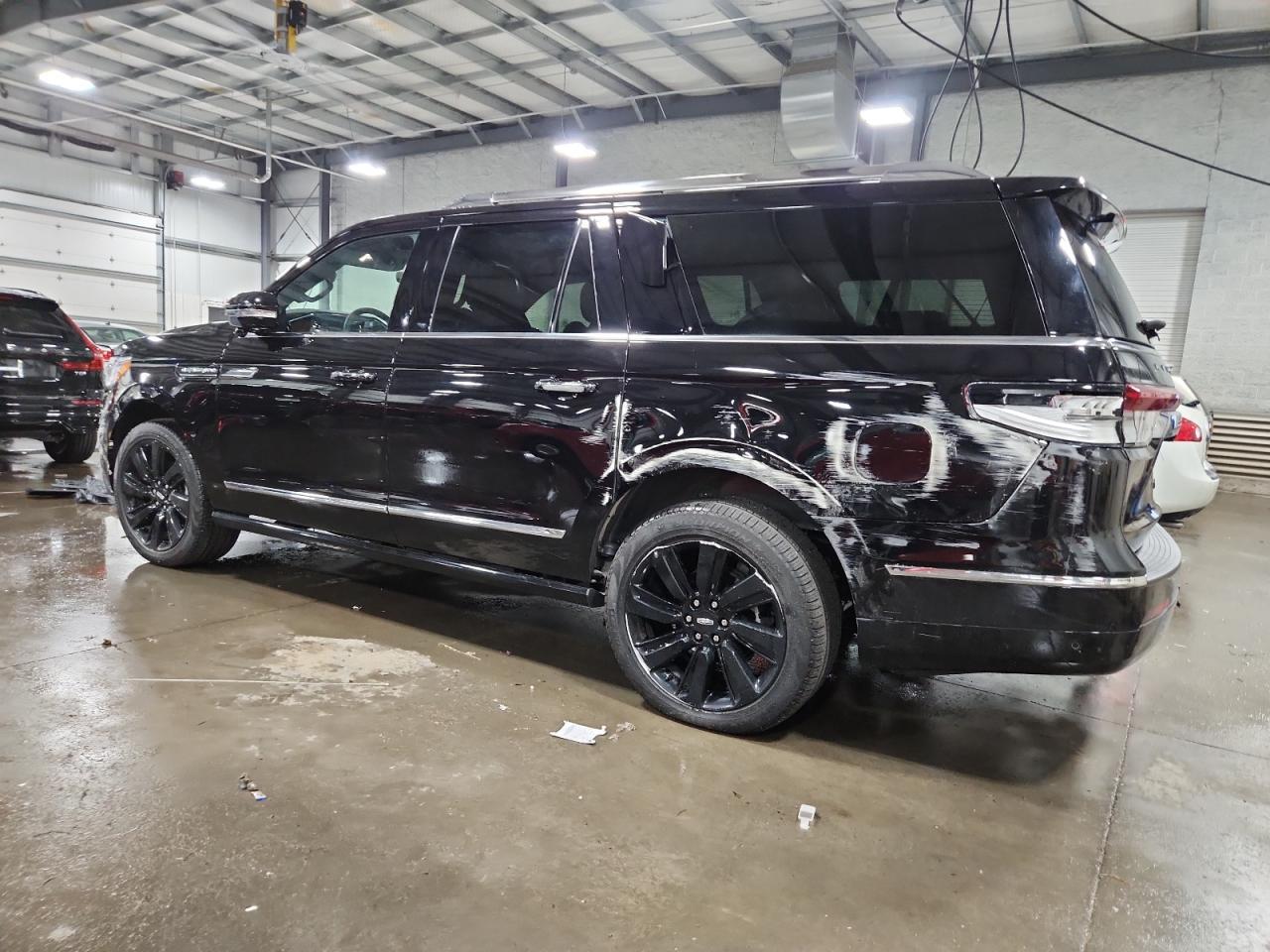 2024 LINCOLN Navigator