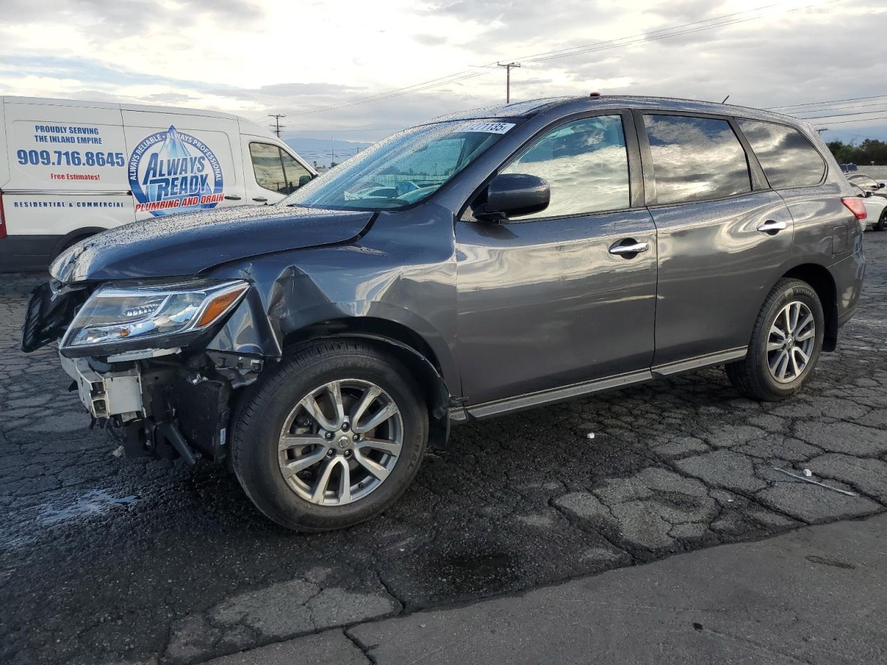 2013 NISSAN PATHFINDER