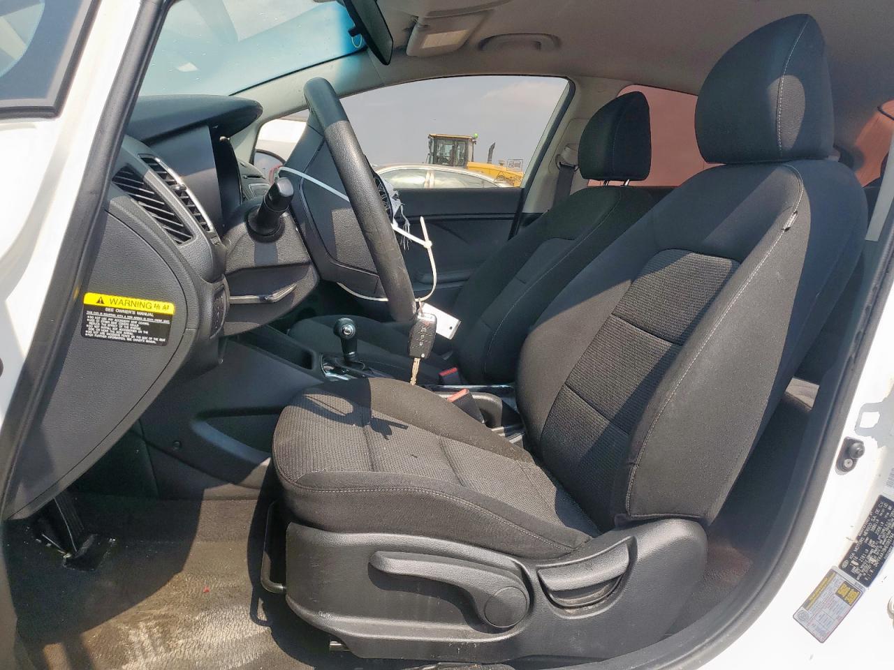 2017 KIA FORTE
