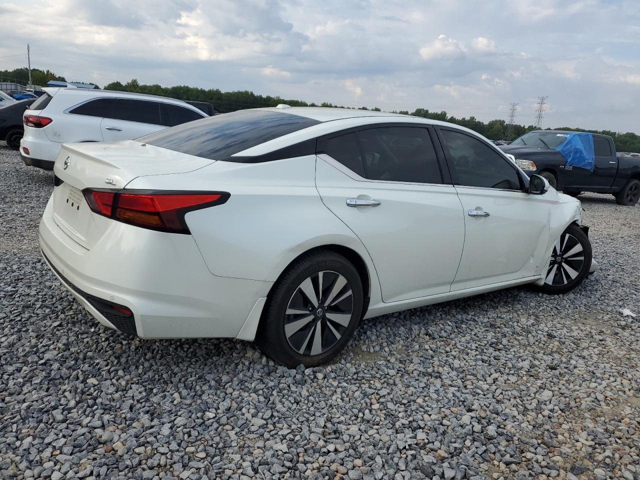 2019 NISSAN ALTIMA