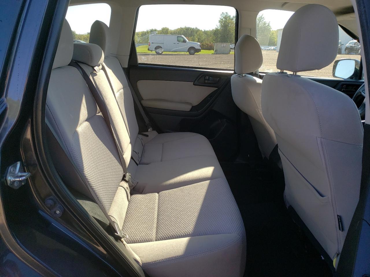 2016 SUBARU FORESTER