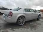 2005 CHRYSLER 300