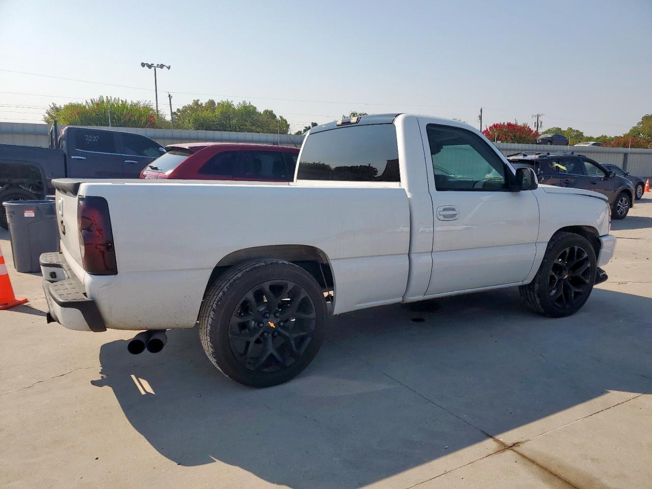 2004 CHEVROLET Silverado