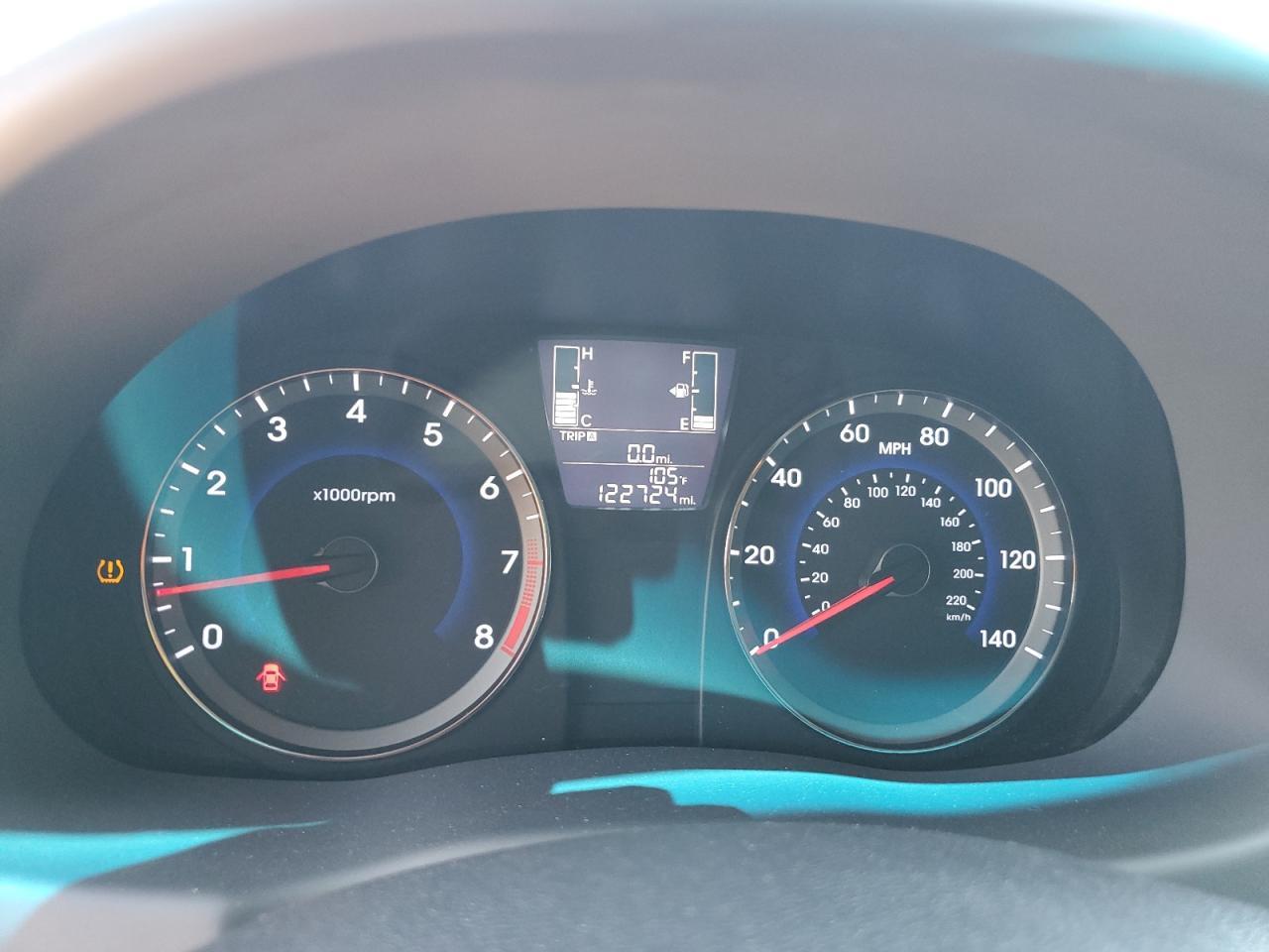 2016 HYUNDAI ACCENT