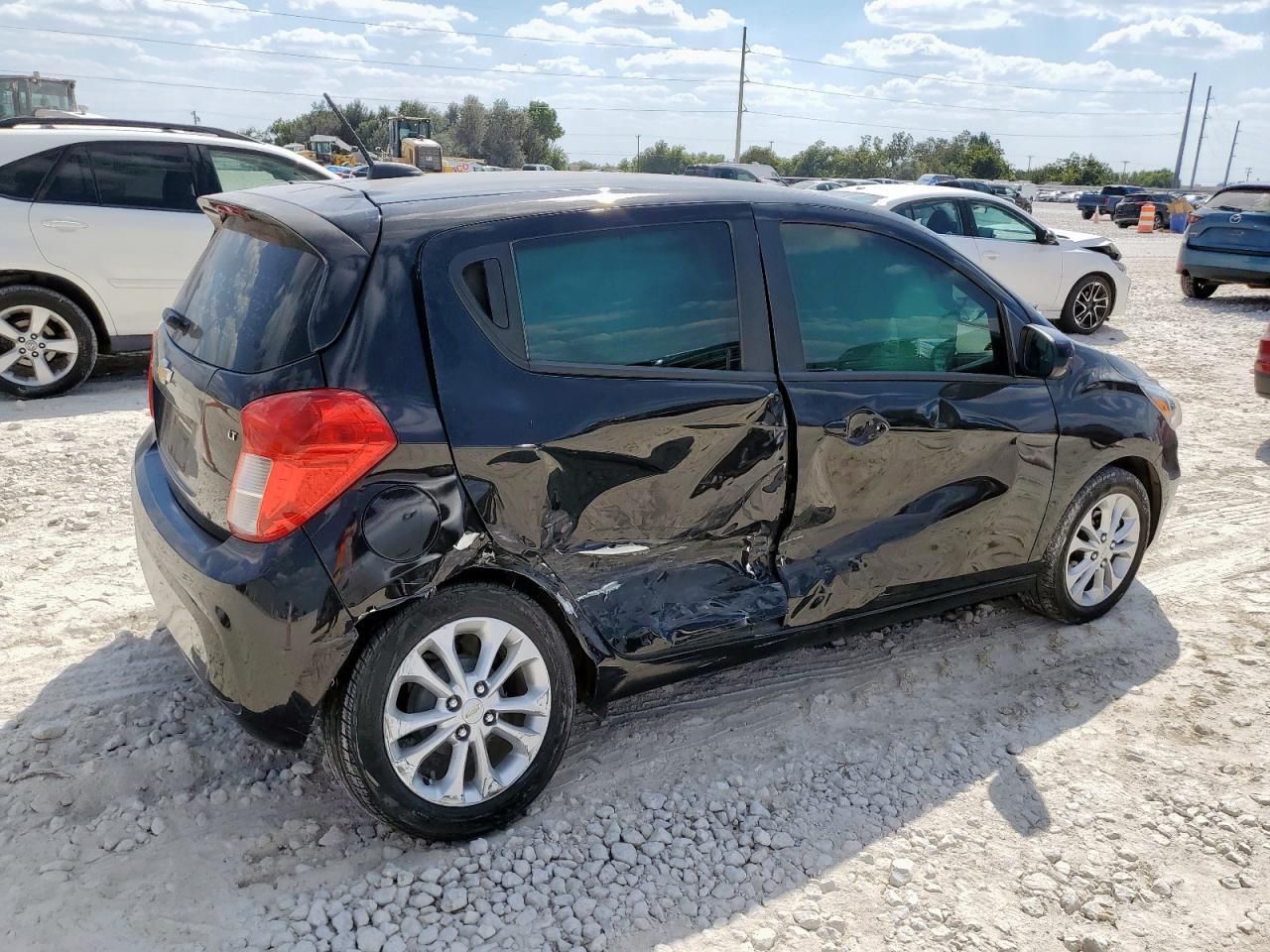2019 CHEVROLET Spark