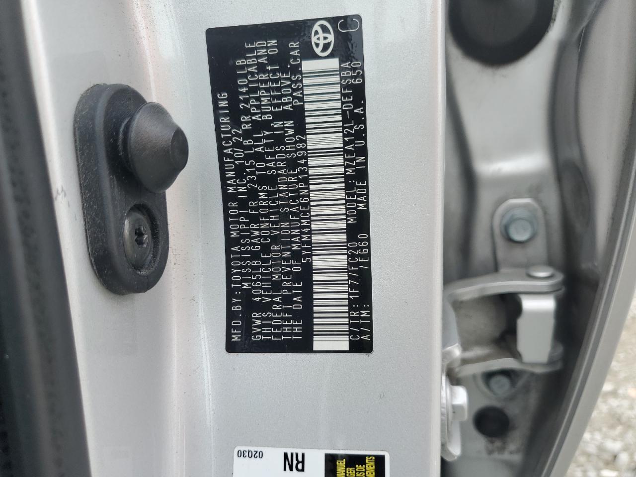 2022 TOYOTA COROLLA