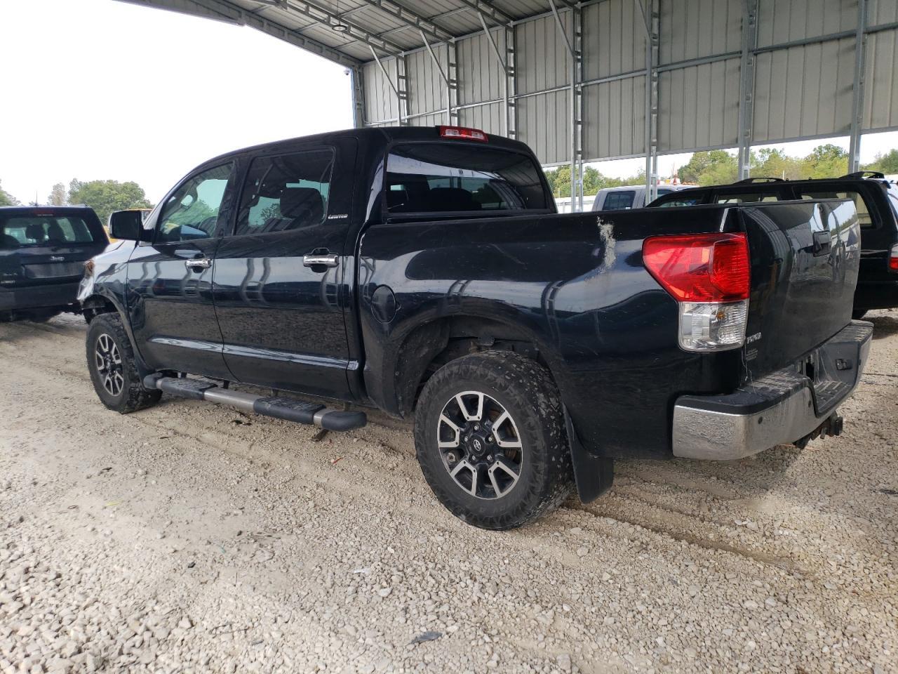 2011 TOYOTA TUNDRA